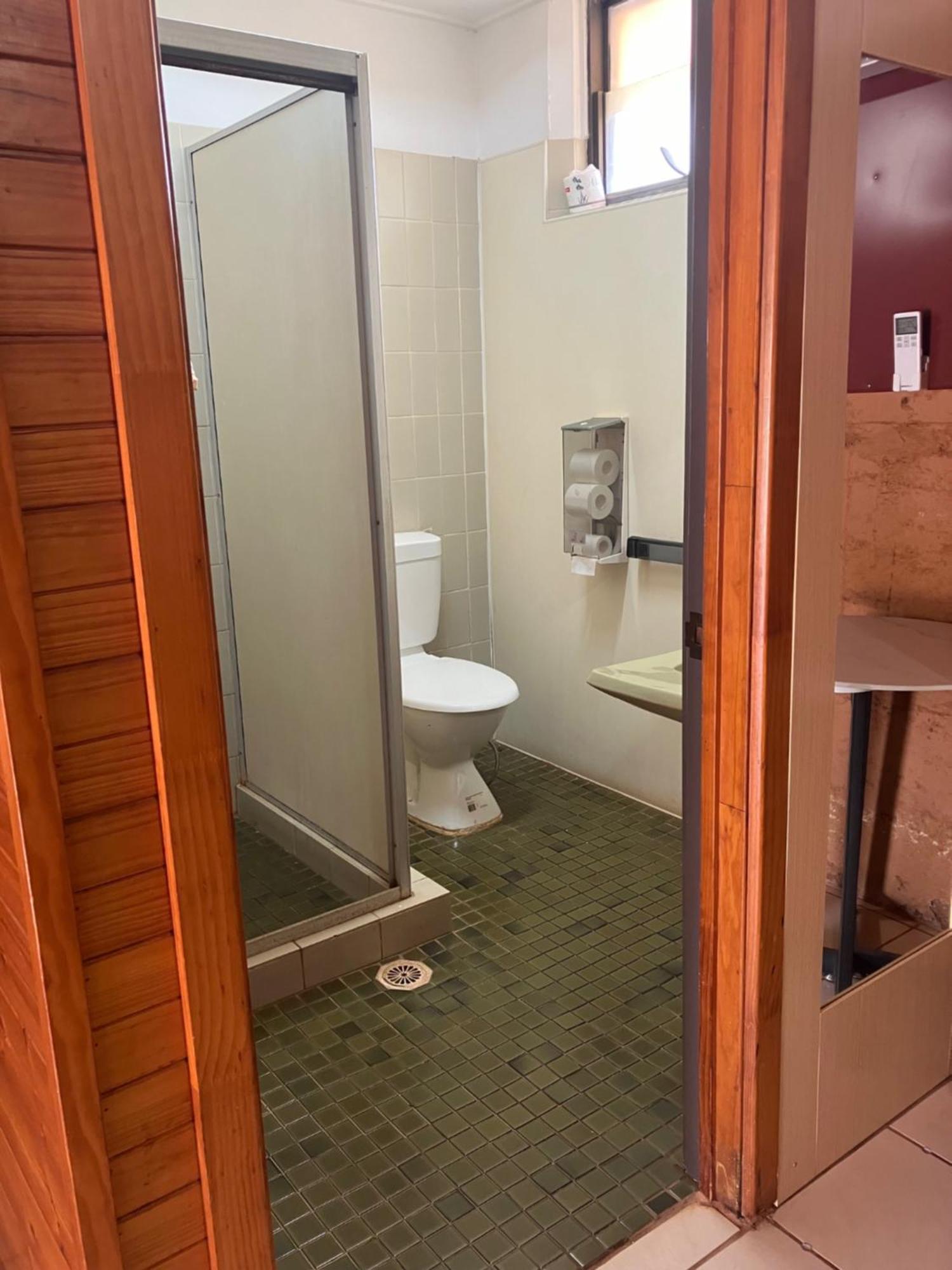 Mataranka Territory Manor Motel & Caravan Park חדר תמונה